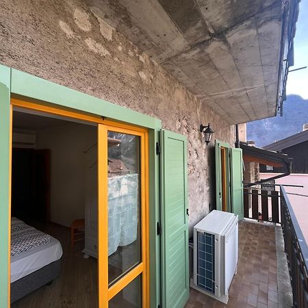 Borgo Bliss Apartment Tenno Bagian luar foto